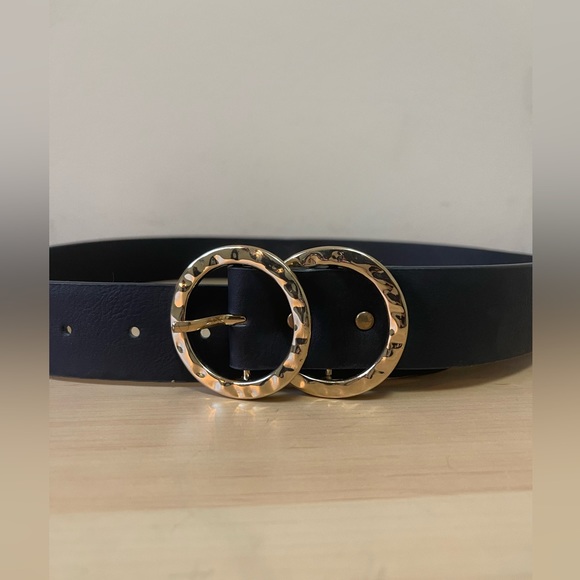 Black Belt - Picture 1 of 2